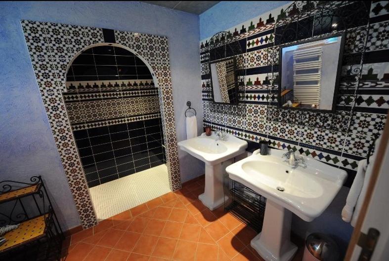 Nostang Le Domaine De Saint-Thomin B&B 객실 사진