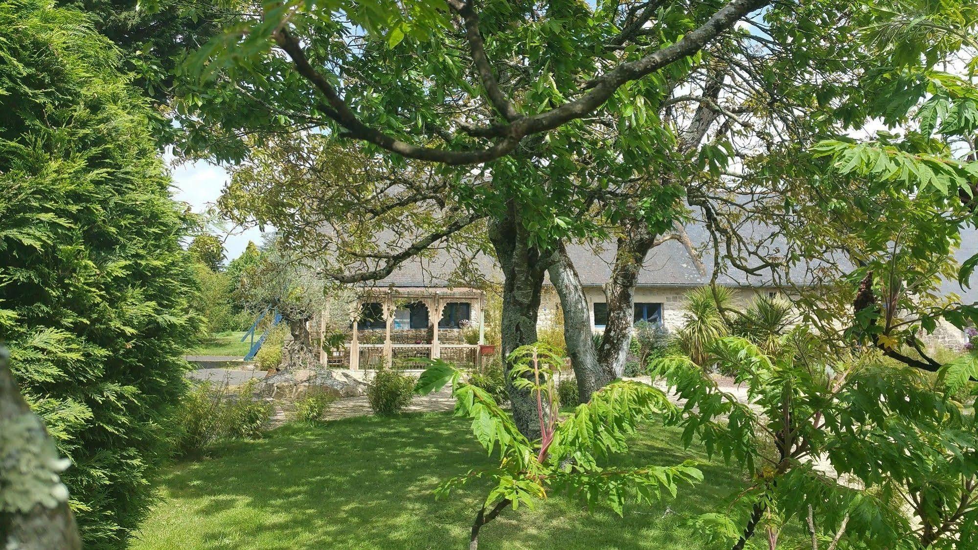 Nostang Le Domaine De Saint-Thomin B&B 외부 사진