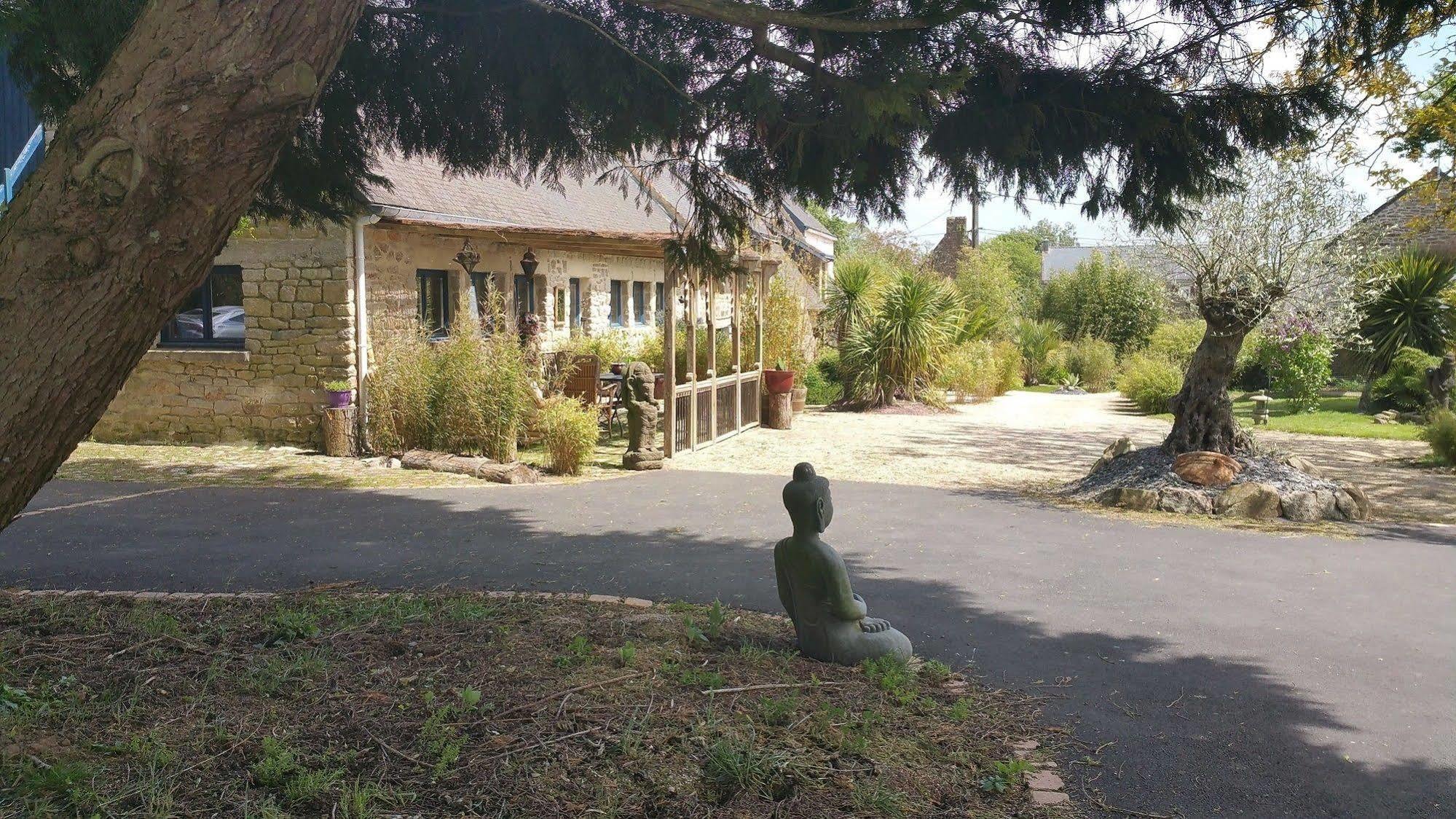 Nostang Le Domaine De Saint-Thomin B&B 외부 사진
